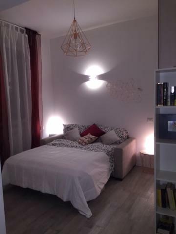 Joy House -Central City Near Metro Arco Della Pace Brera-Entire Apartment Perfect For Work & Play, Nightlife With Ac & Fast Wifi Welcome To The Cool Joy House! Milão Exterior foto